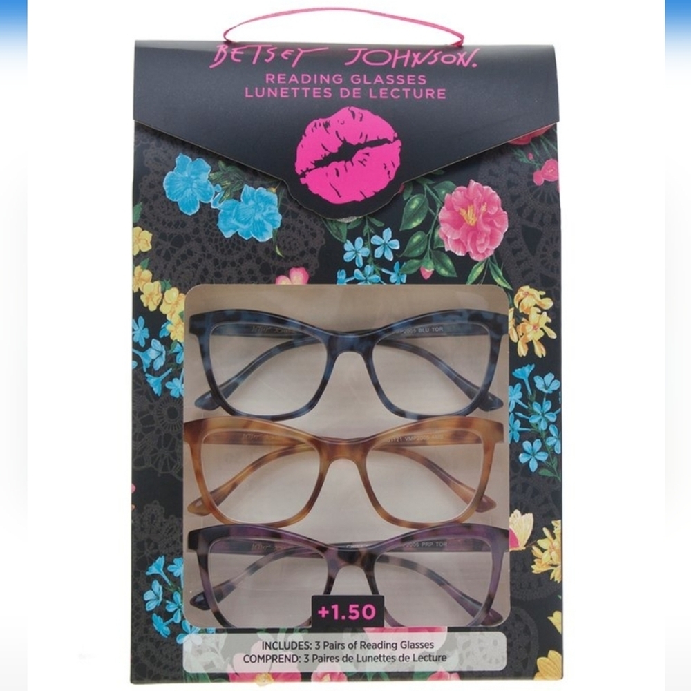 🆕️ BETSEY JOHNSON  TORTOISE CAT EYE READERS - SET OF 3